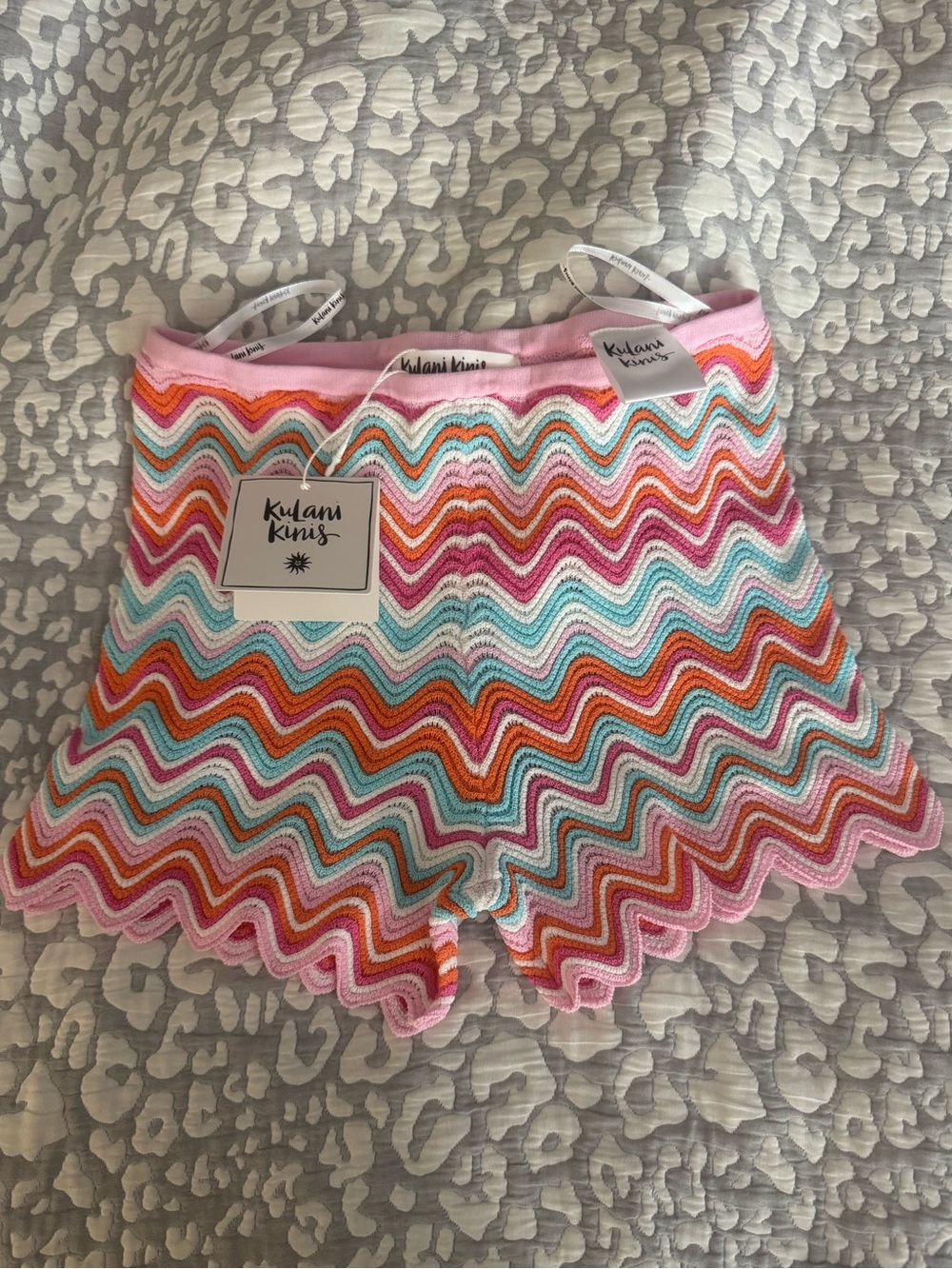 KULANI KINIS MICRO KNIT SHORTS - Picture 8 of 8